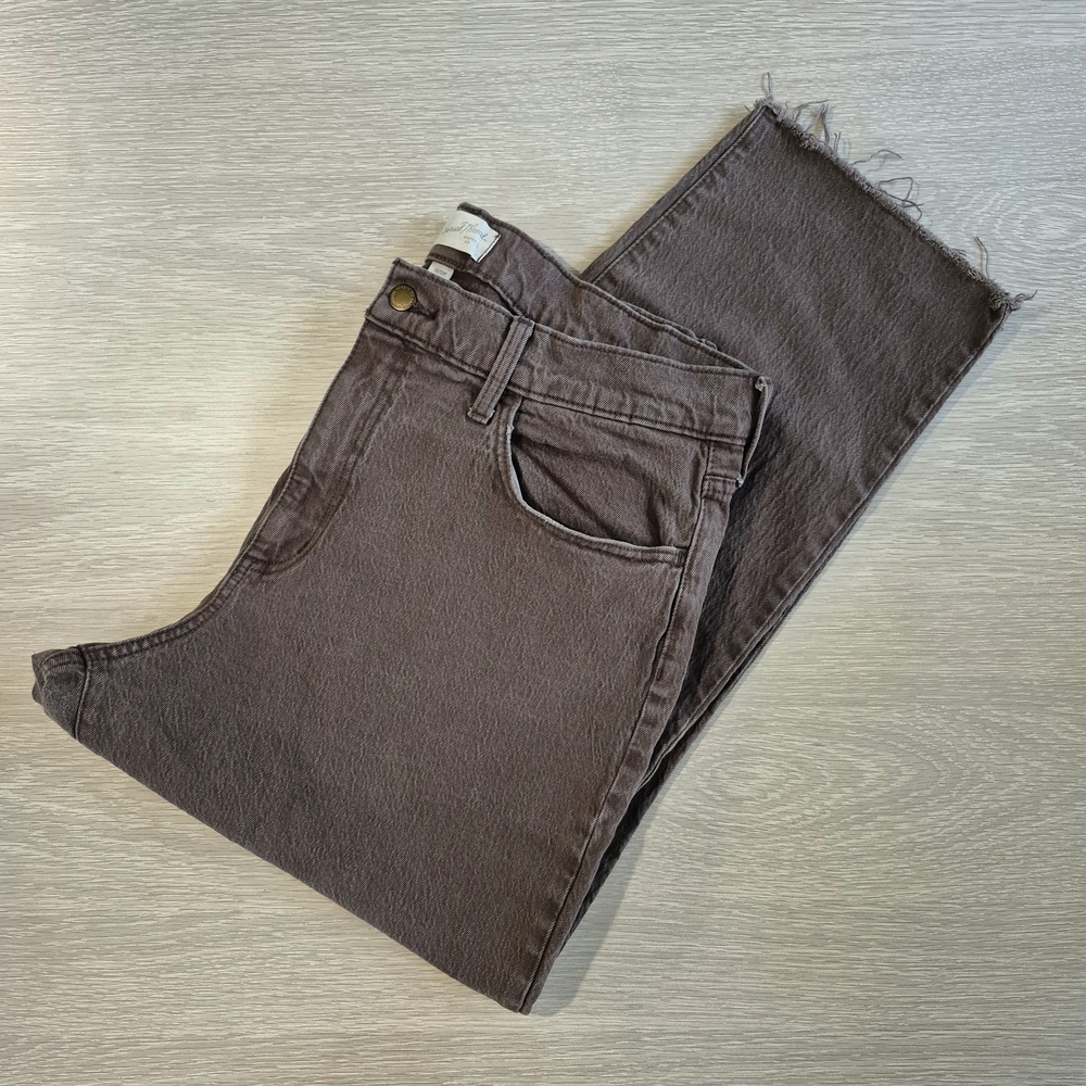 Universal Thread Women's Straight Leg Jeans - Brown